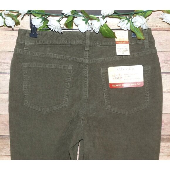 NWT St. John's Bay Green Corduroy Size 10 Straight Fit Boot Cut Secretly Slender - Picture 5 of 10